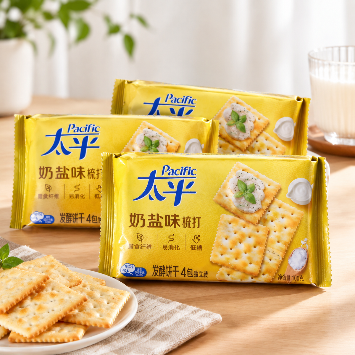 Pacific Saltine Crackers, Milk Flavor (100g)